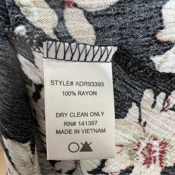 Anthropologie ASTR the Label Black Floral Babydoll Dress Size Medium - Picture 5 of 8
